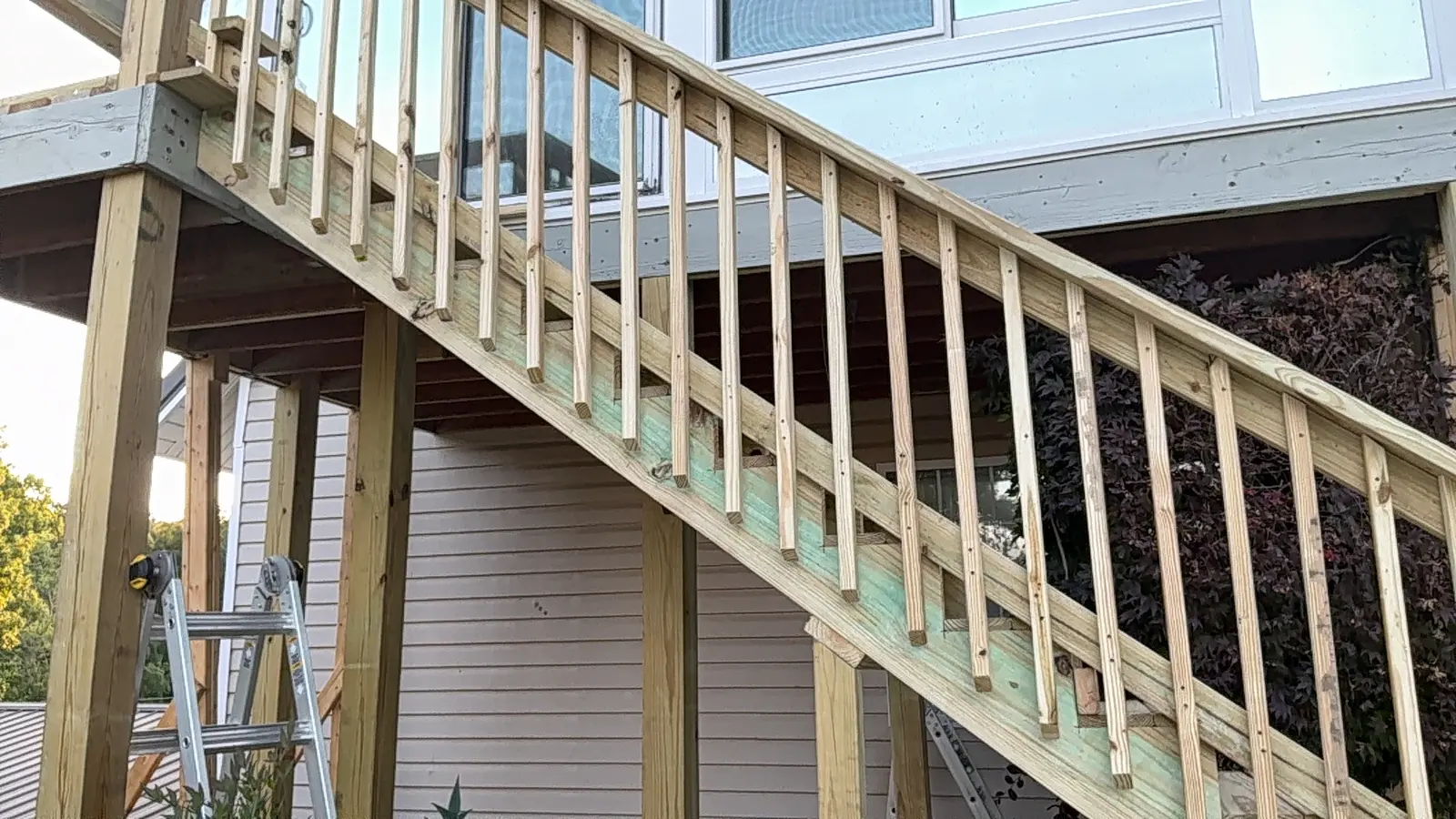 Wood deck stairs and railings built by JM Precision